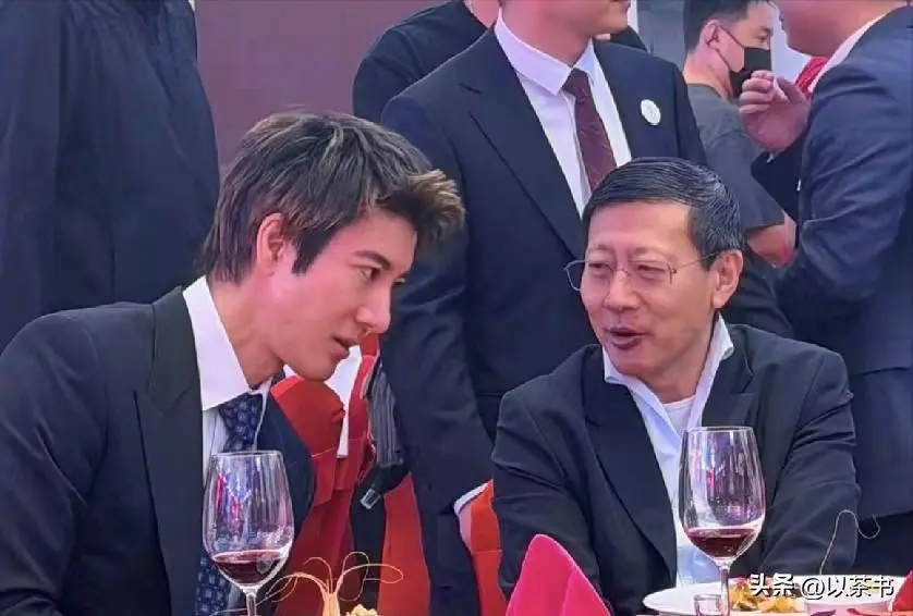 事实证明，离婚后只玩高端局的王力宏，早已是前妻高攀不起的存在