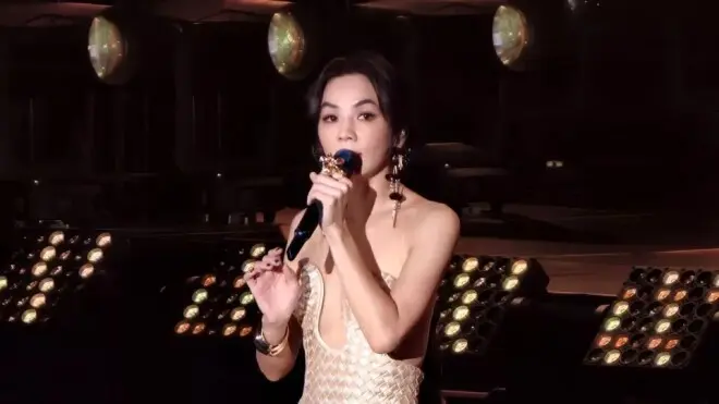 44岁Selina近照曝光,SHE三人已走向截然不同的路
