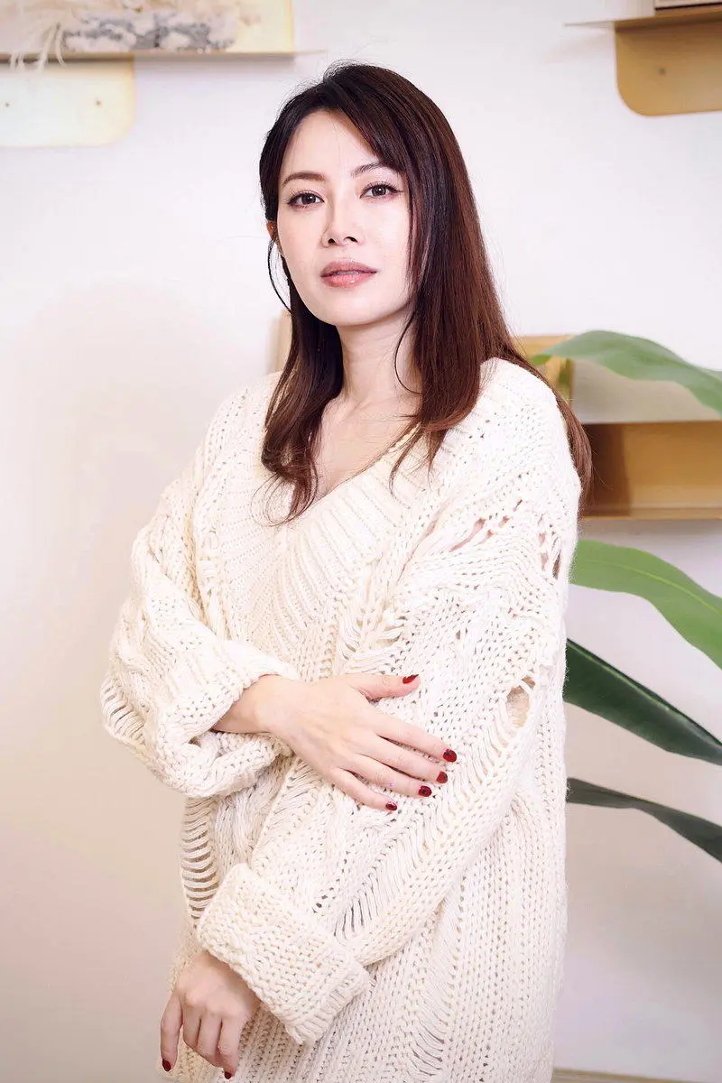 徐怀钰被控离家12年“抢亡母遗产”澄清：在关系中受尽委屈