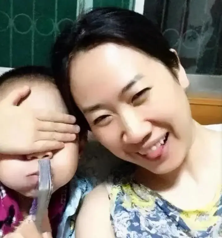 “芙蓉姐姐”近况：成亿万富婆后患重病有后遗症，曾逆袭圆梦北大