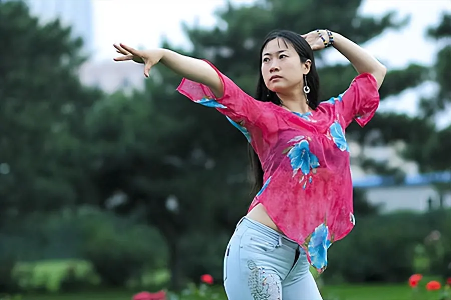 “芙蓉姐姐”近况：成亿万富婆后患重病有后遗症，曾逆袭圆梦北大