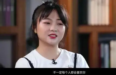 林妙可被偷走的18年，如今26岁的她在圈内几乎透明，现状让人唏嘘