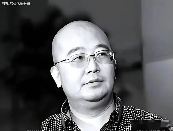 65岁著名战地记者唐师曾病逝！与妻子离婚多年，母亲三月前刚离世
