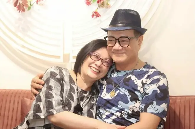 香港知名演员突然悔婚，和女友同居但分房睡，承诺会养对方一辈子