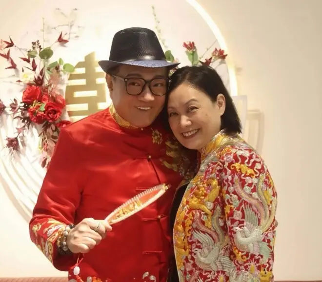香港知名演员突然悔婚，和女友同居但分房睡，承诺会养对方一辈子