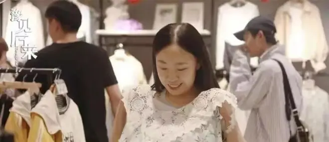 曾为嫁刘德华逼父卖肾、跳海自尽的女人，现在过得如何