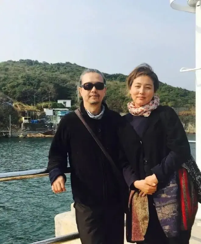 《粉红女郎》“男人婆”张延宣布离婚 与丈夫被传价值观存在差异