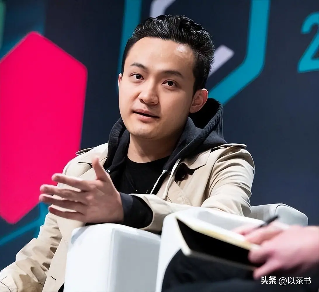 原来他们是孙宇晨父母，背景强大身份不一般，难怪儿子敢曝光景甜