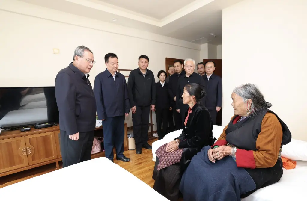 西藏泥石流︱中尼两国582人遇难逾2900人失踪 红十字会：9.3万人受灾︱持续更新