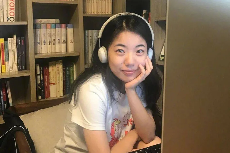 15天跌落神坛,一个网红学者的坍塌