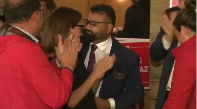 卡尼赢麻了！自由党3场补选全胜，173席跨过多数政府门槛