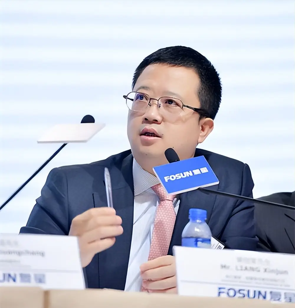 为赵长鹏求情，和上海首富平起平坐，在新加坡自立门户，身价90亿