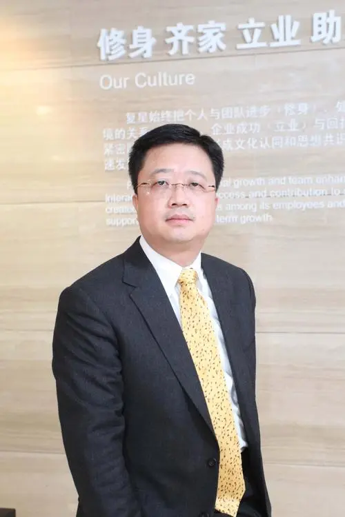 为赵长鹏求情，和上海首富平起平坐，在新加坡自立门户，身价90亿