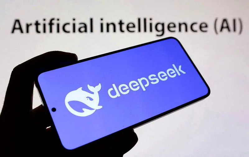 DeepSeek传采购16万颗华为升腾950DT 剑指AI推理算力