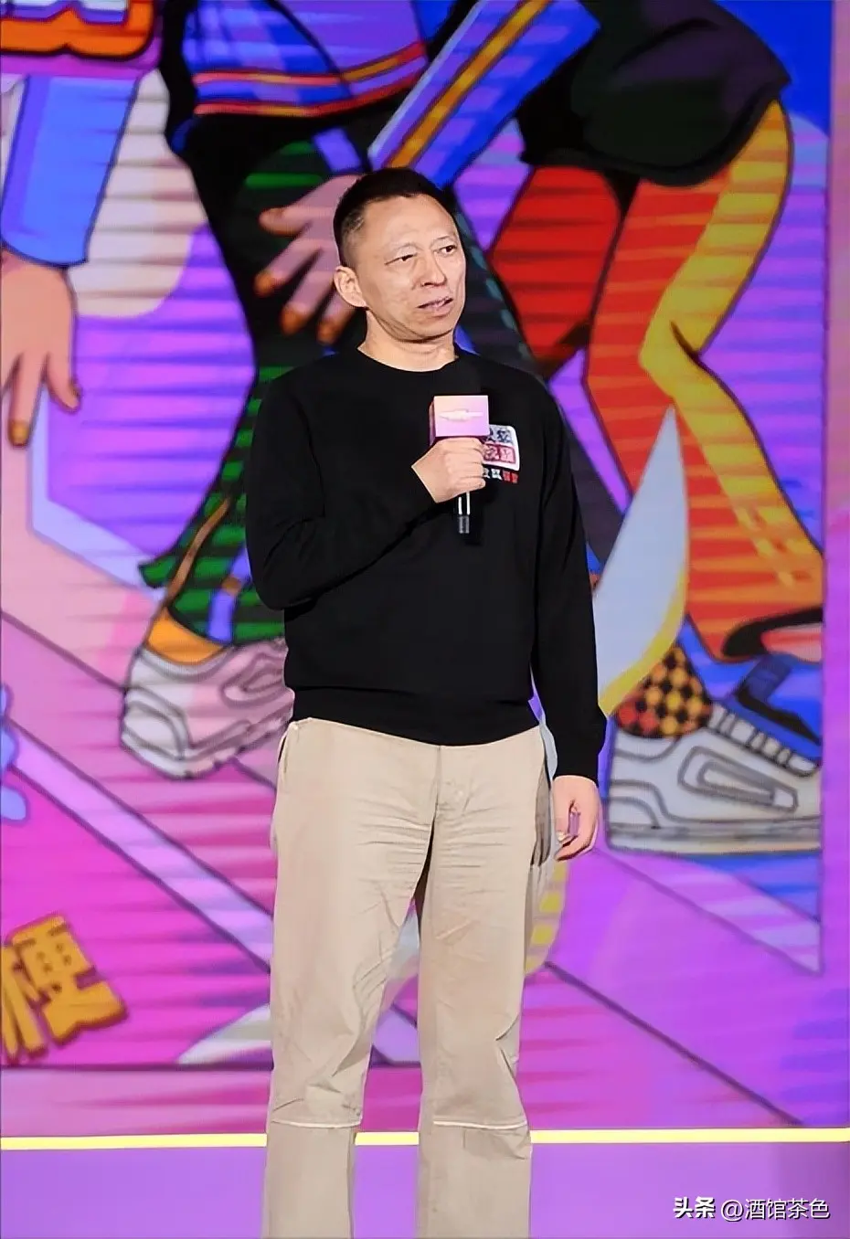 张朝阳身价亿万，62岁却仍未婚，弟弟早已出家，未来家产谁继承？