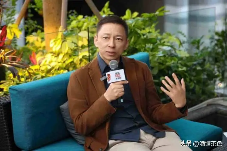 张朝阳身价亿万，62岁却仍未婚，弟弟早已出家，未来家产谁继承？