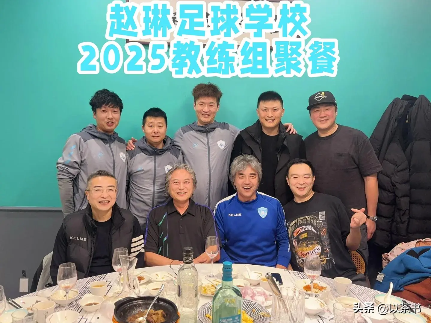 60岁前国足现状：定居加拿大，开足球学校，已财富自由，越老越帅