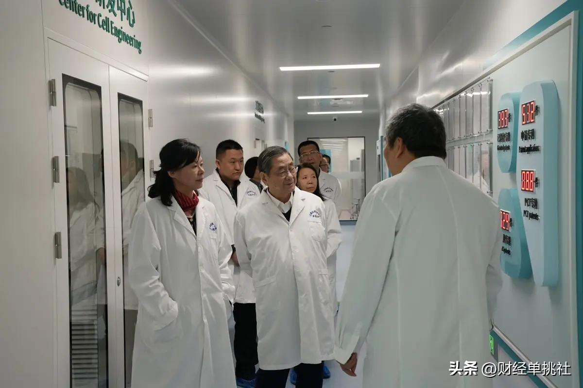 把抗癌“私人订制”做成流水线，上海正在改写全球治癌地图