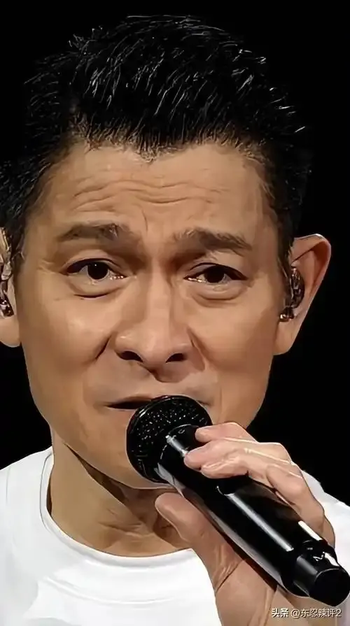难敌“残酷现实”，65岁刘德华近况曝光，已经老成了普通人的模样