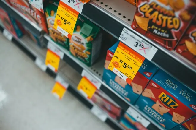 反转! 加拿大突然比美国便宜了: 40多种商品大比价, 最高差45%