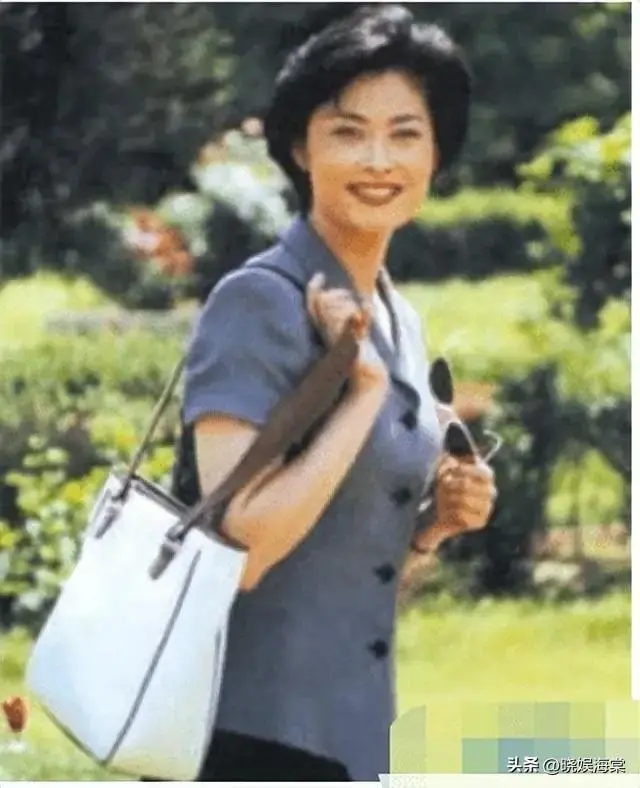 为娶敬一丹女儿，英国小伙舍弃高薪定居北京，跨国婚姻也曾遇危机
