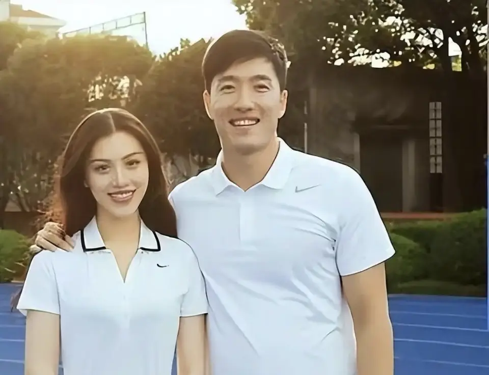 35岁刘翔前妻：庆幸没和刘翔生孩子！离婚分到5.5亿？那他不会离