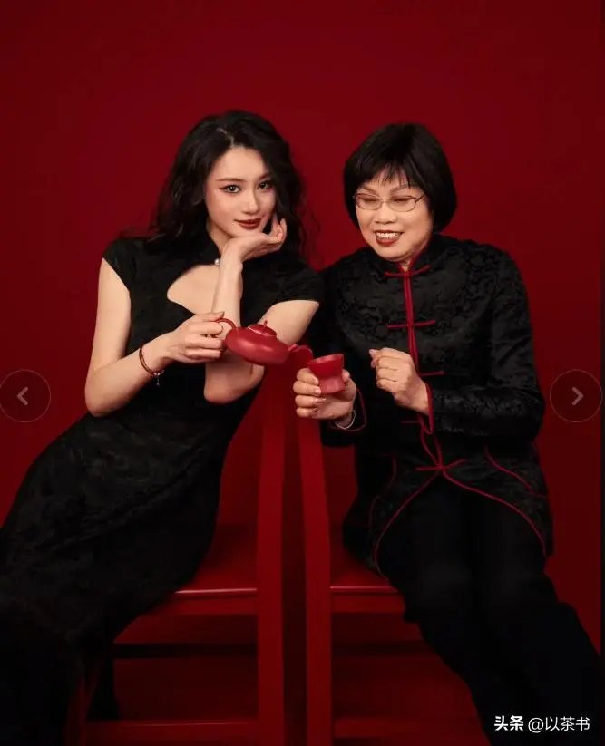 与范志毅离婚后，如今的她嫁英国人生俩儿子，与女儿范斯晶常联系