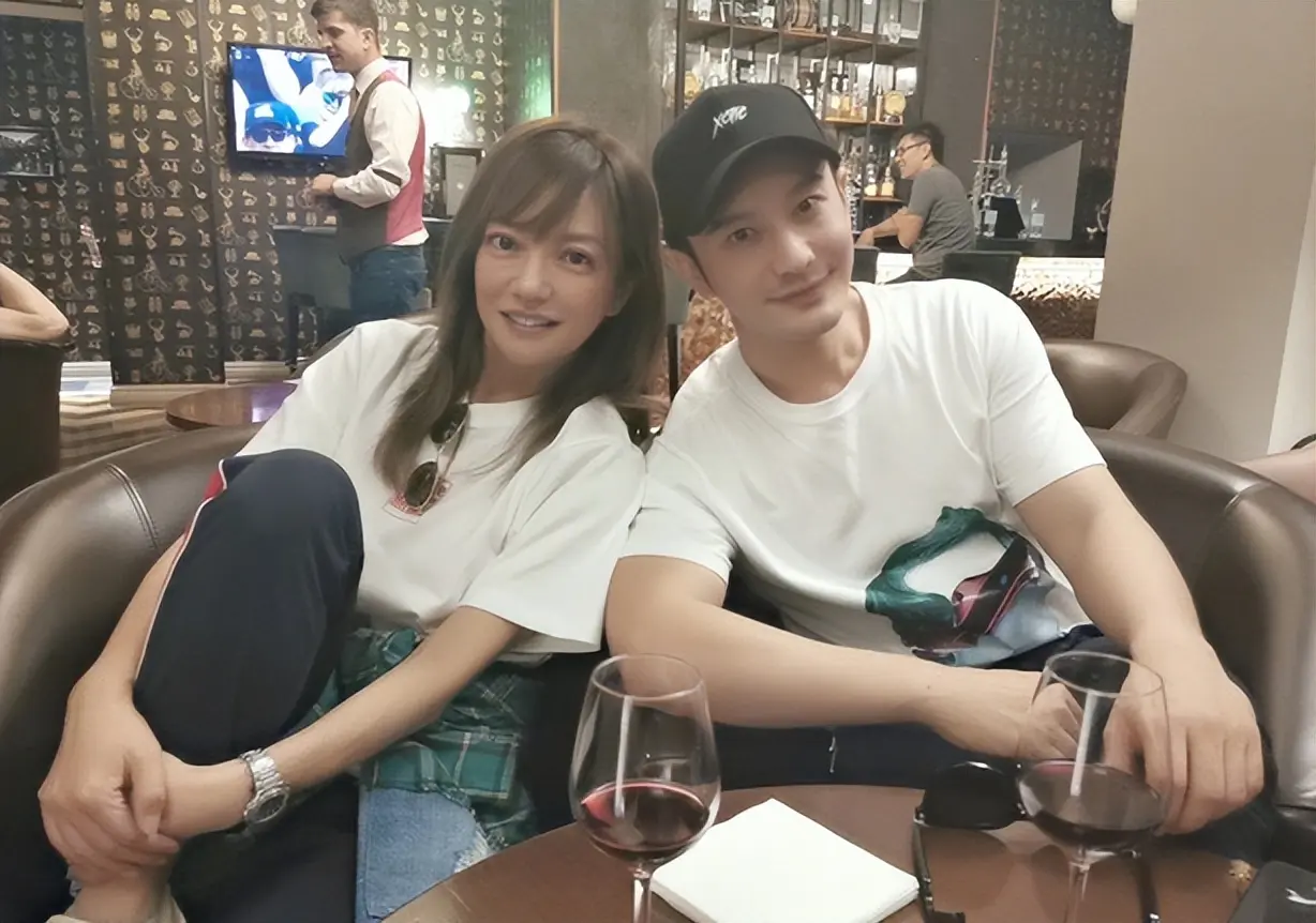 比没钱更糟糕！封杀5年赵薇近况曝光，经济状况被扒，她再难翻身