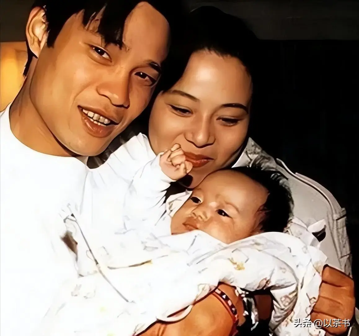与范志毅离婚后，如今的她嫁英国人生俩儿子，与女儿范斯晶常联系