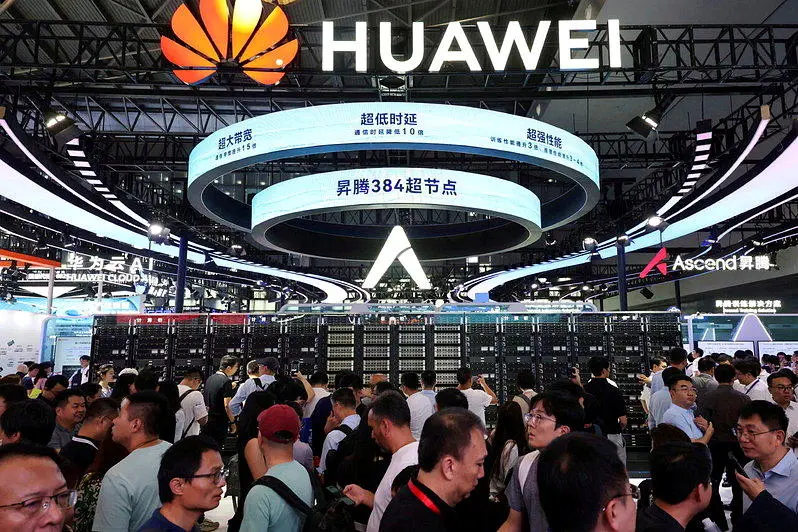 华为高层谈AI战略：ICT及计算业务领域 目标成为Nvidia