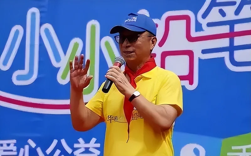 敬一丹病逝后 亿万资产的丈夫处境曝光 恩爱41年私下却分得很清