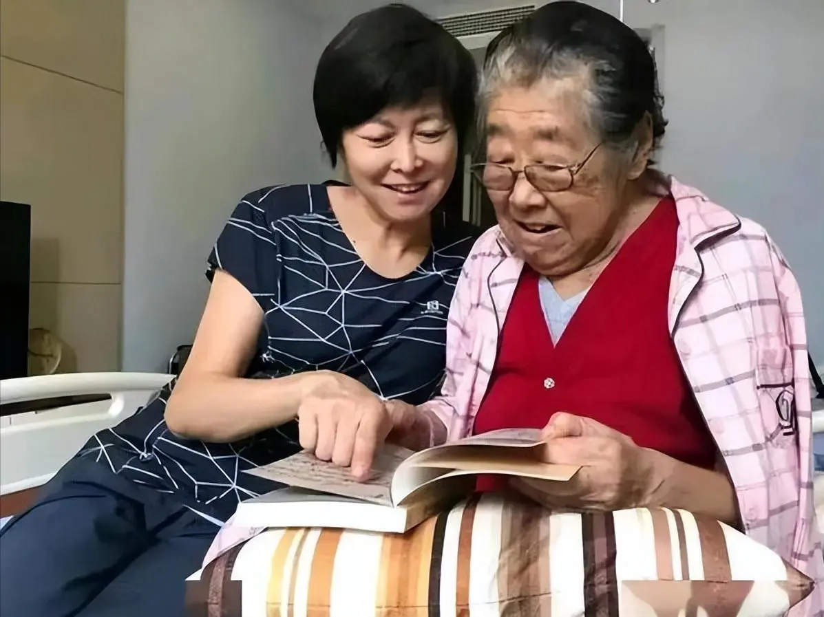 原来他俩是敬一丹弟弟！如今身居高位，同胞四人名字细品大有来头