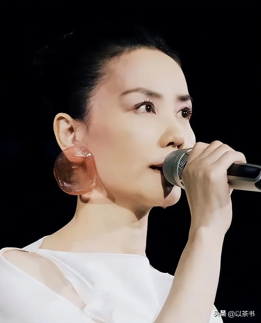 原来他就是王菲哥哥，已去世8年，一生未婚无子嗣，经商屡遭被骗