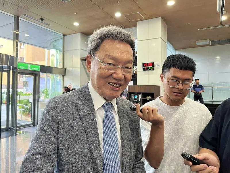 苏起：无论川习会前后 只要有军售大陆会翻脸