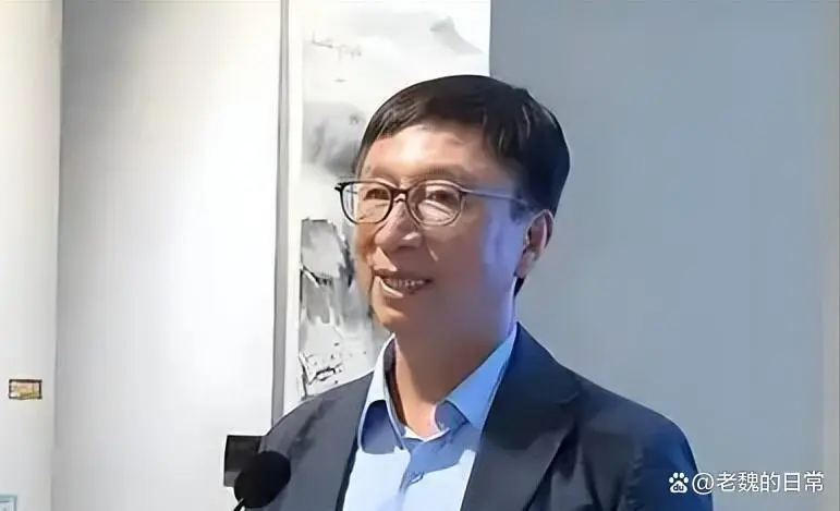 73岁华泰保险创始人王梓木亿万身家无人继承！相伴41年妻子敬一丹离世，独女王尔晴丁克不生子