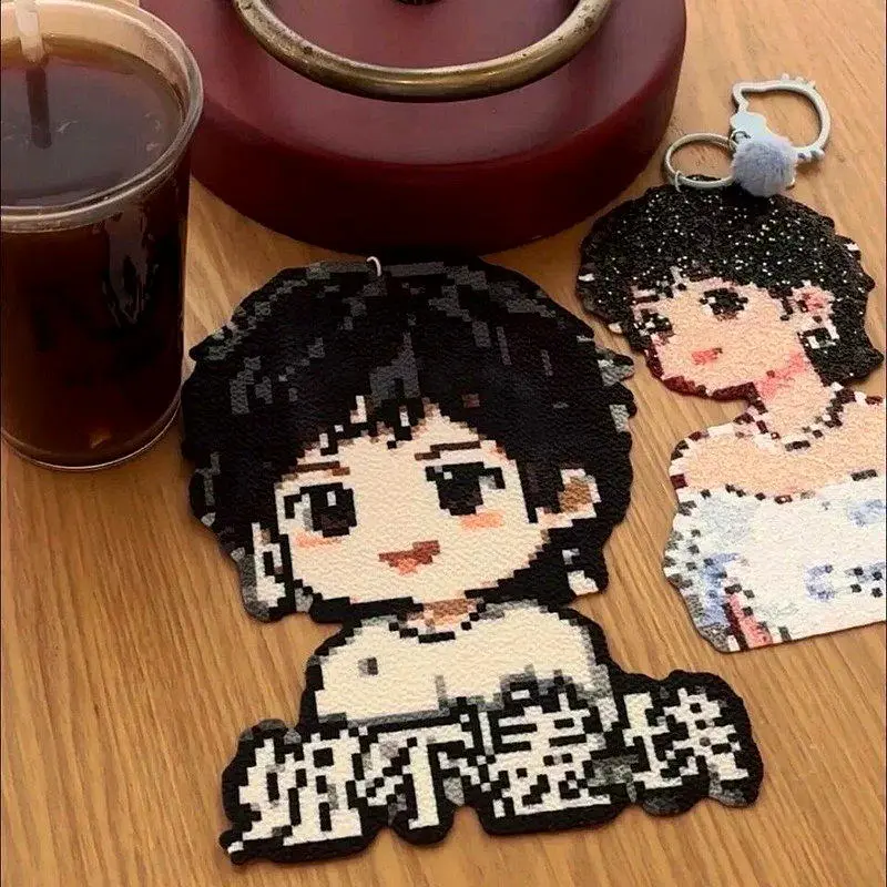 “姐不差钱” 姚安娜出圈名梗 被粉丝作成表情包拼豆