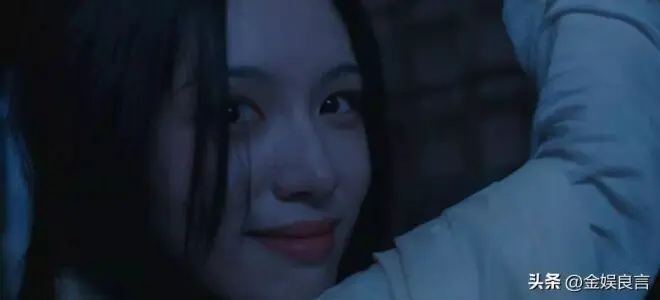 《一瓯春》49岁苗圃一出场，女主可以打酱油了！