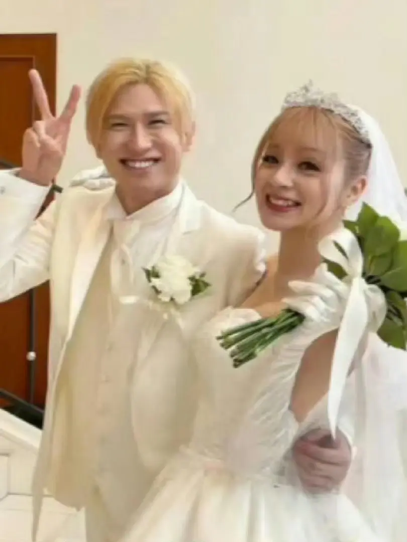 日本歌手美依礼芽离婚，她在中国赚的钱是日本的近三倍