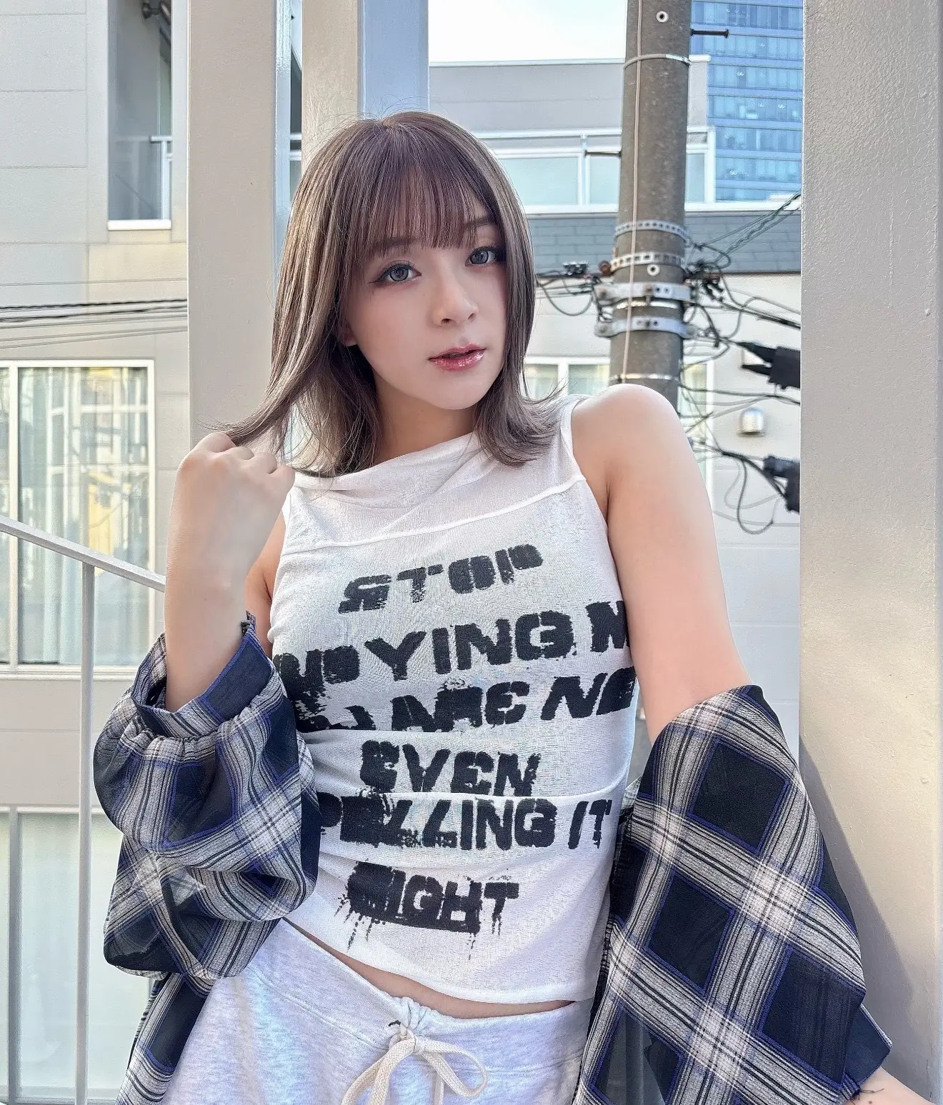 日本歌手美依礼芽离婚，她在中国赚的钱是日本的近三倍