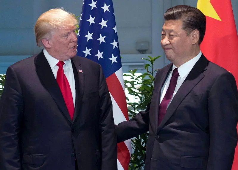 路透：消息人士称习近平拟依《八一七公报》 施压特朗普停止对台军售