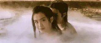 绝色女星27岁巅峰退圈，给普通人上了一课！