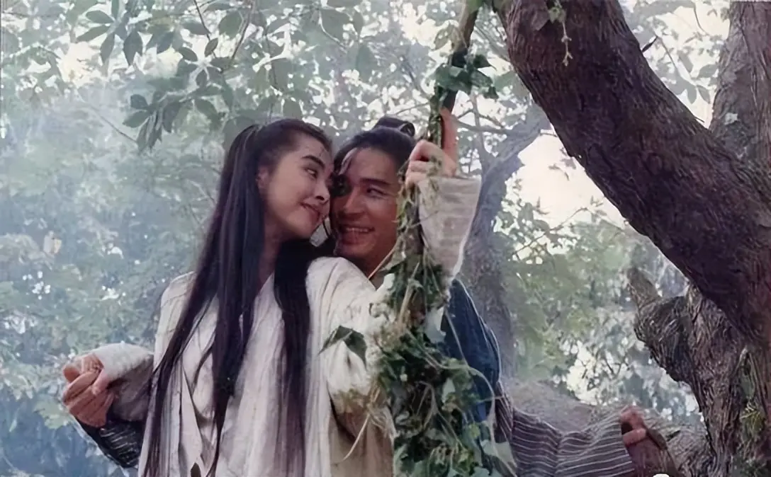 绝色女星27岁巅峰退圈，给普通人上了一课！
