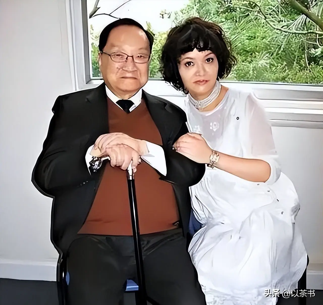 不查不知道！金庸去世8年，遗孀林乐怡卖3套豪宅，私下生活有多壕
