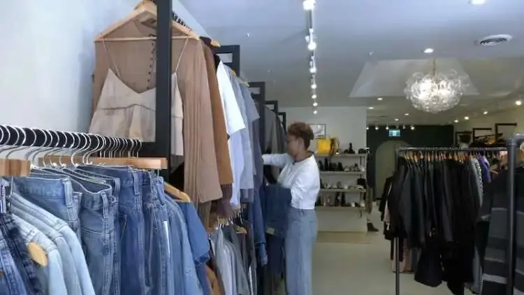 加拿大消费降级了？Lululemon、加拿大鹅、宜家集体杀入二手市场