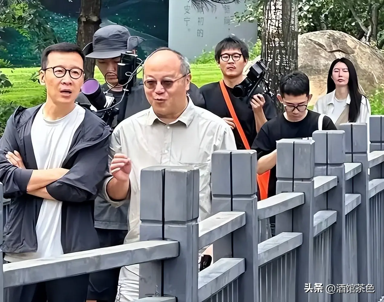 何勇告别仪式57岁高原现身，窦唯没露面