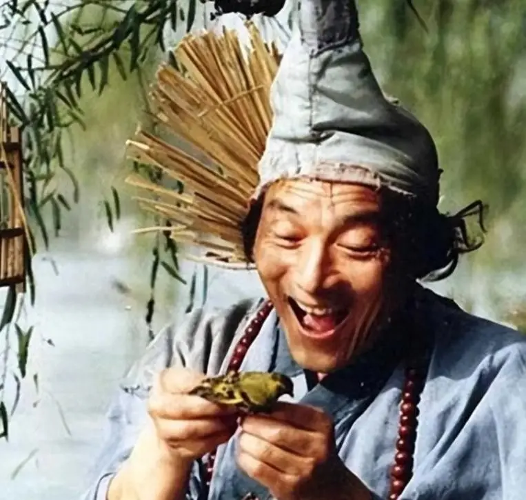游本昌去世前一月爱妻辞世，因无房产终老老年公寓！