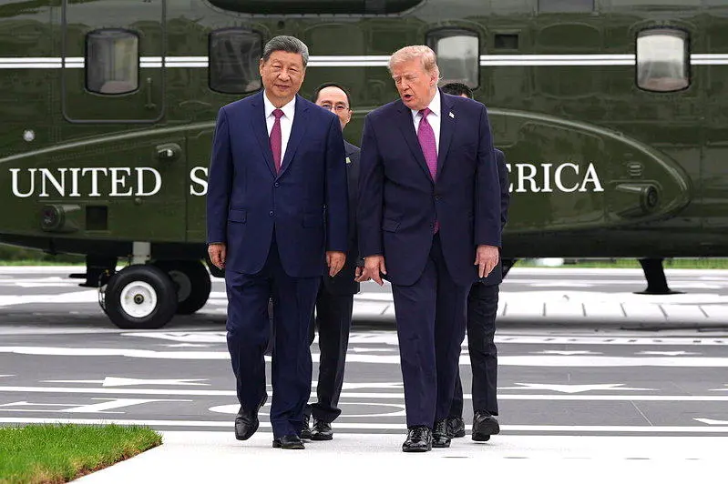 特朗普向习近平秀白宫工程 称习“石材专家”还爱优质花岗岩