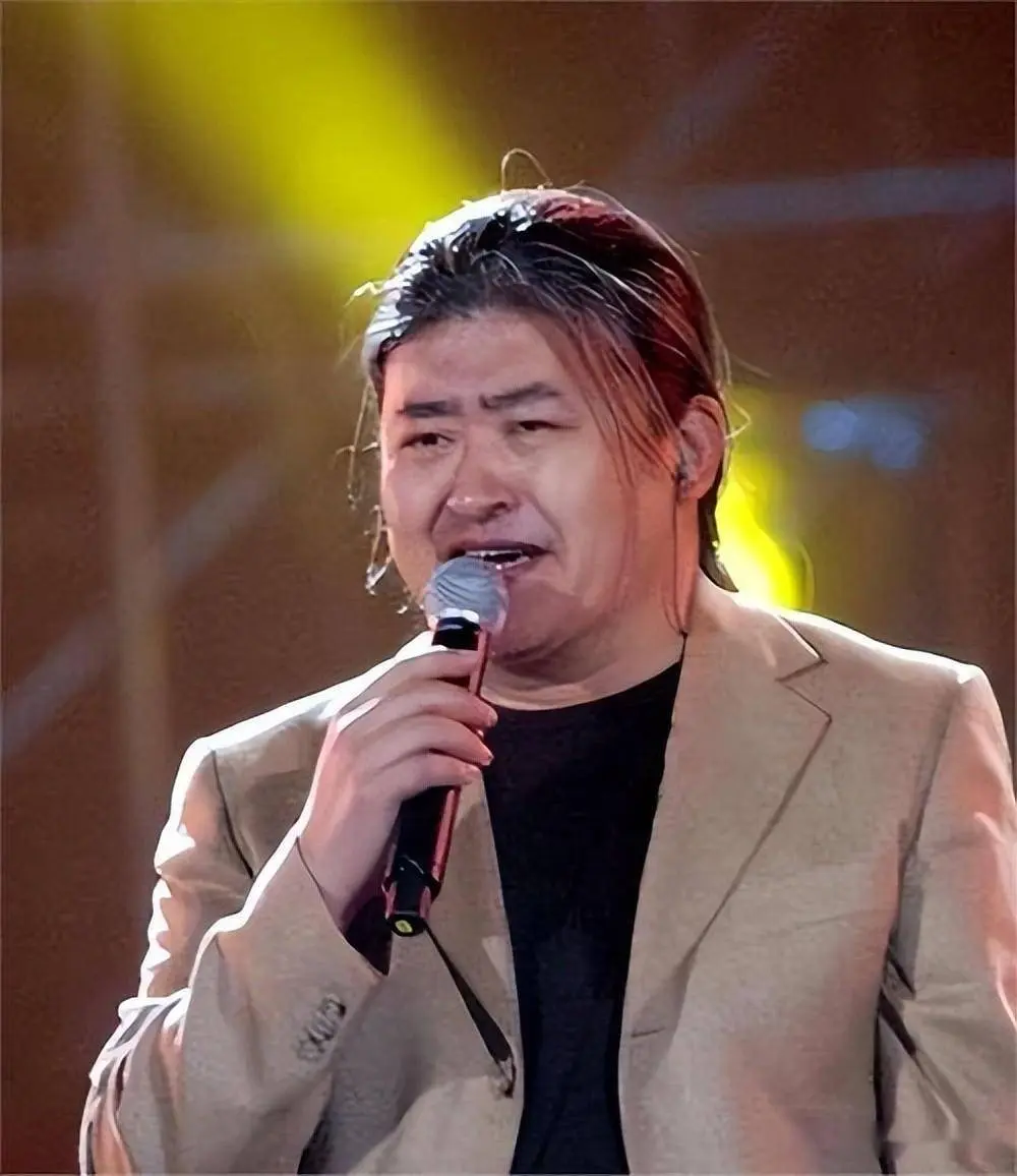 一语成谶！刘欢患病细节被扒，最后一次演出说错话，竟预示了结局