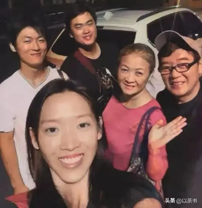 74岁住上海豪宅的李立群，三个子女均未成家