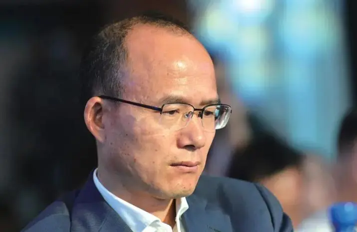 比王健林还“惨”！上海前首富4年卖光800亿资产
